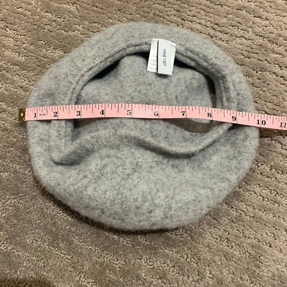 Nine West Wool Beret With Pom Pom - Picture 6 of 6